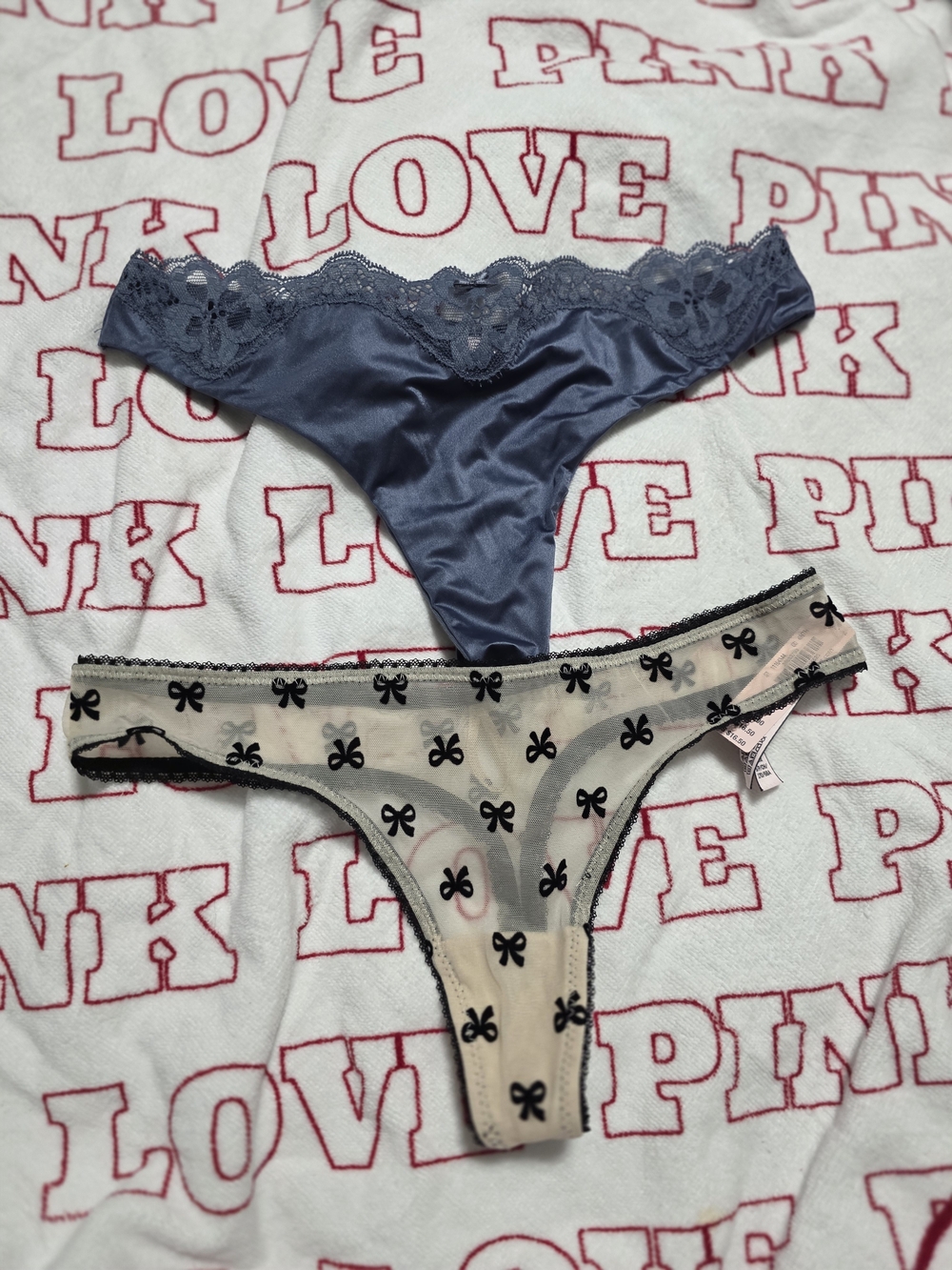 NWT Women’s Lace-Trim & Navy Satin Thong - Victoria’s Secret